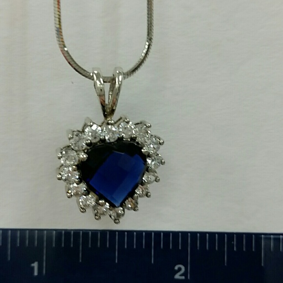 Jewelry - Picture 1 of 2
