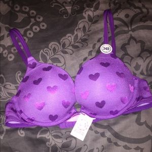 TAGS ON! VS push-up bra