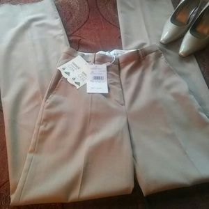 NWT Beautiful MaxMara dress slacks