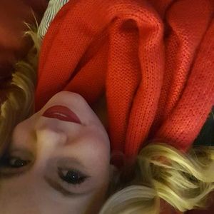 Meet your Posher, Ashlyn