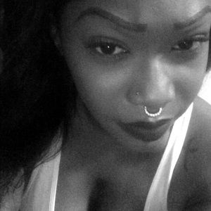 Meet your Posher, Jazmin