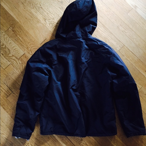 Black coat - Picture 3 of 3