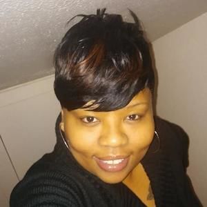 Meet your Posher, Lenora