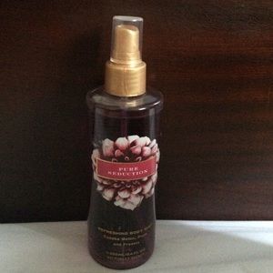 Victoria's Secret Pure Seduction perfume