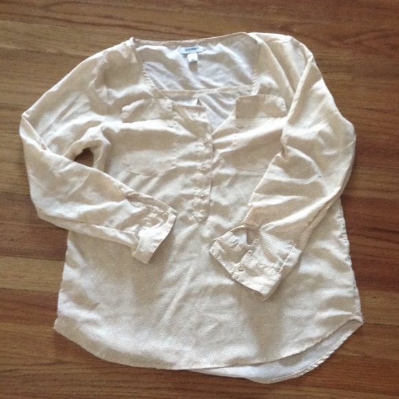 Old Navy top