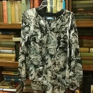 Long sleeve shear shirt