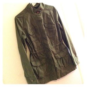 🌻✨Army Jacket ✨🌻
