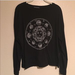 Brandy Melville Long Sleeve Shirt✨