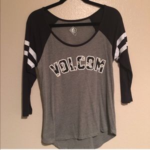 Volcom Shirt✨