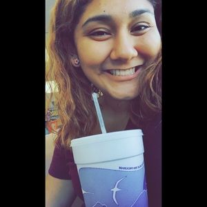 Meet your Posher, Sam