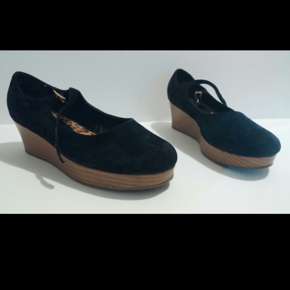 Nine West Mary Jane Wedge