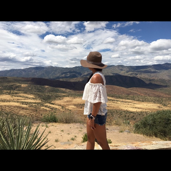 Meet your Seller! - Picture 5 of 5