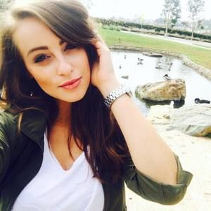 Meet your Posher, Alexandra