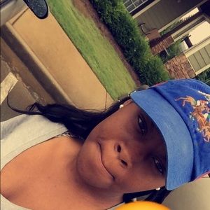 Meet your Posher, Crystal-mae