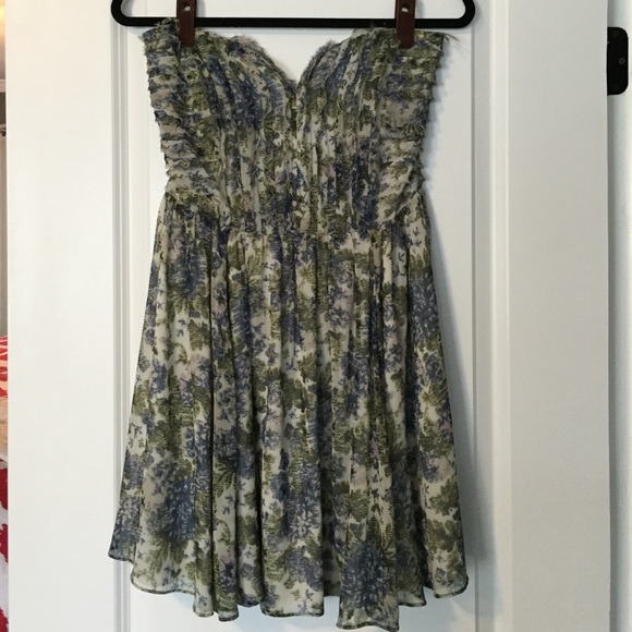 Greylin strapless mini dress size M