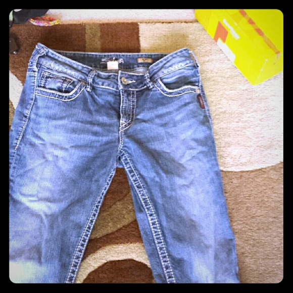 Silver jeans .