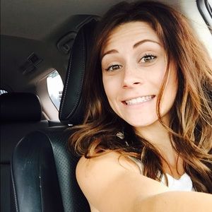 Meet your Posher, Alyshah