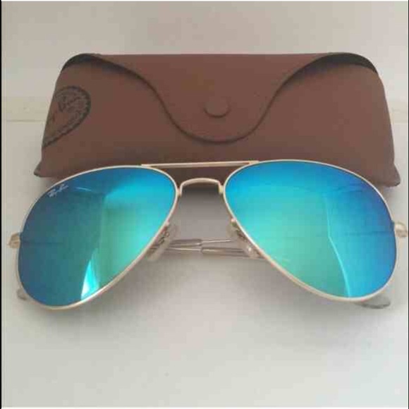 Blue/Green Ray-Bans