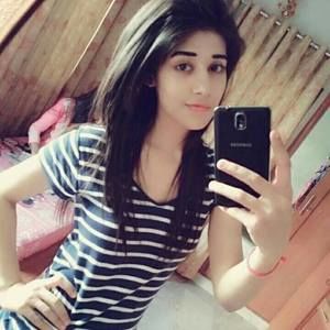 Meet your Posher, Syeda batool