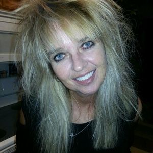 Meet your Posher, Shari