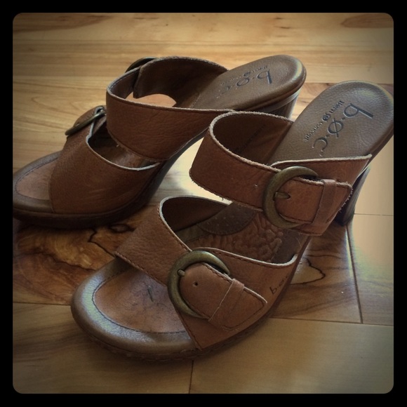 BORN Concept b.o.c Tan Leather Heels Sandals