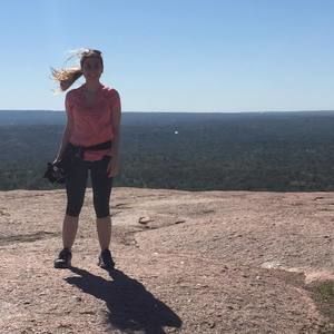 Meet your Posher, Hayley