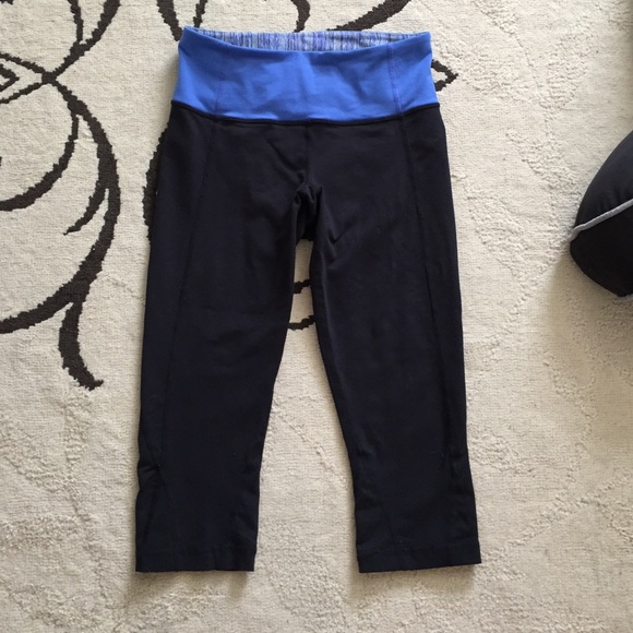 Lululemon Workout Capri, size 4