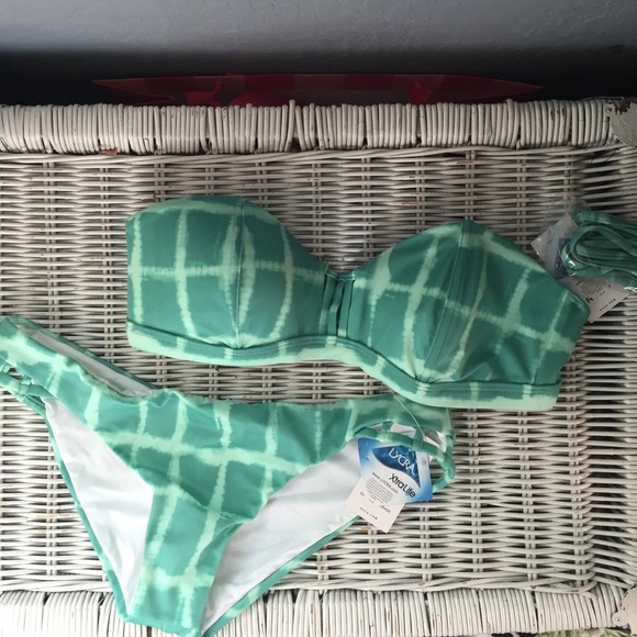 NEW WITH TAGS RVCA BIKINI!