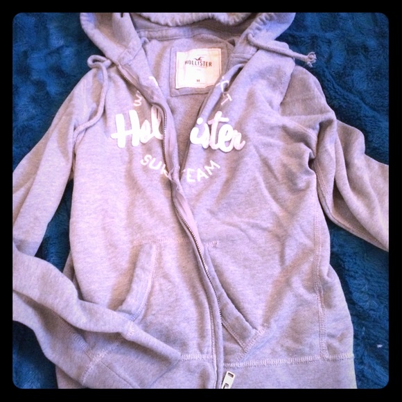 Hollister zip hoodie