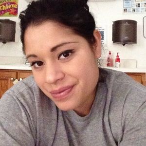 Meet your Posher, Ally