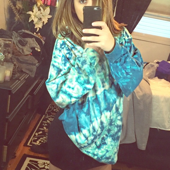 🚫 SOLD 🚫 Vintage Oversized Tie Dye Hoodie