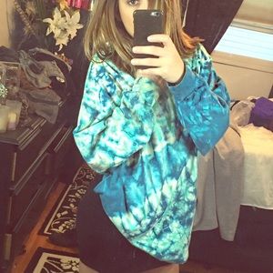 🚫 SOLD 🚫 Vintage Oversized Tie Dye Hoodie