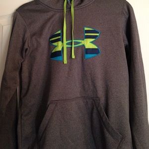 Under Armour sweatshirt