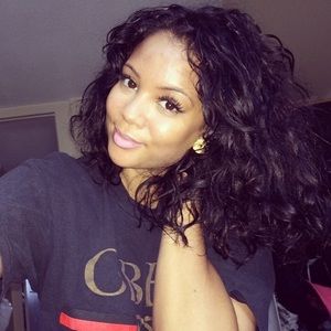 Meet your Posher, Allison