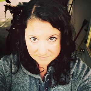 Meet your Posher, Kara