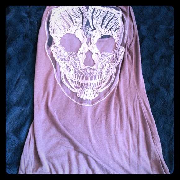 Lace skull tank
