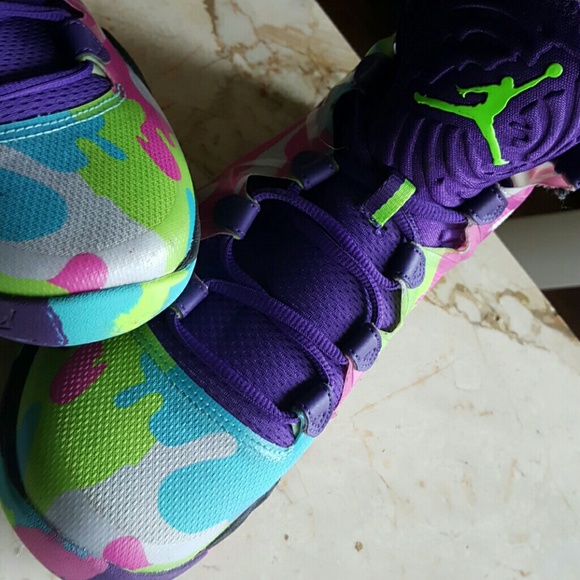 Jordans - Picture 2 of 4