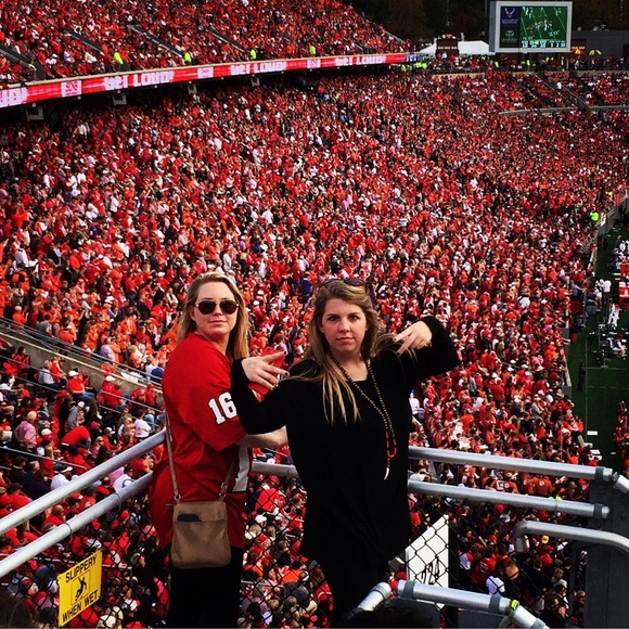 Meet your Posher, Erika - Picture 1 of 1