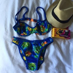 Summer must have bikini!👙👣👒