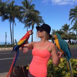 Meet your Posher, Victoria