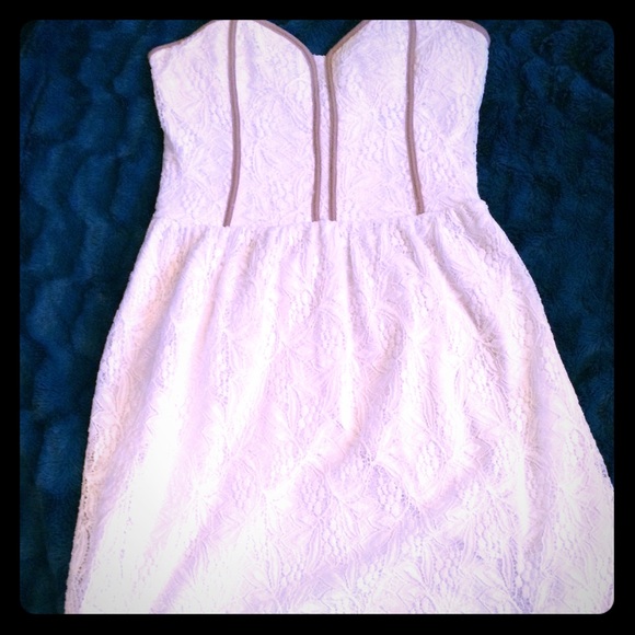 Country lace dress