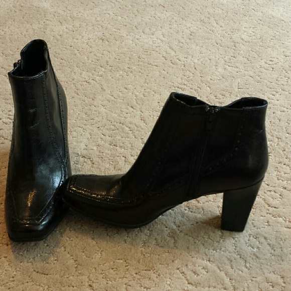 Franco Sarto booties