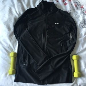 Black nike dri-fit women's jacket✔️