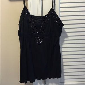 V-neck BCBG top