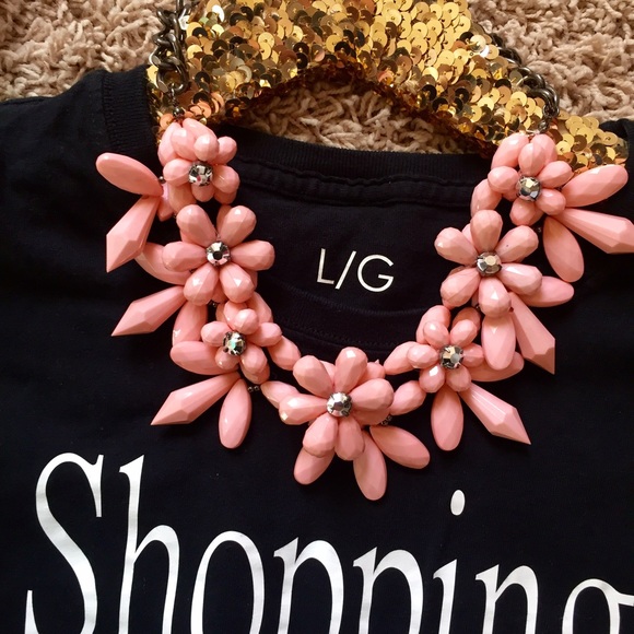 🌸 Beautiful Statement Necklace 🌸