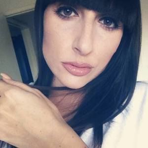 Meet your Posher, Mary jane