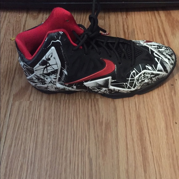 Nike lebrons
