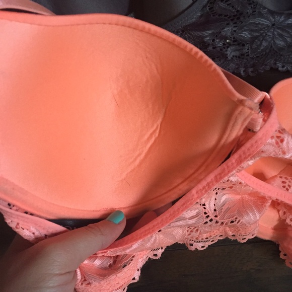 Bra bundle - Picture 3 of 4