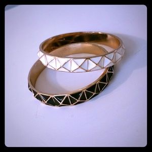 Set of bangles black & cream