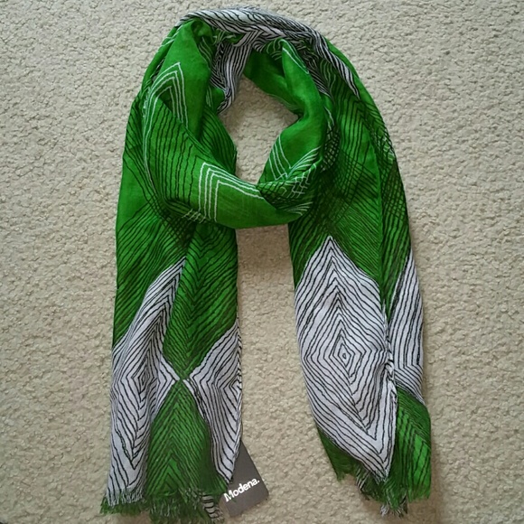 Modena kelly green scarf